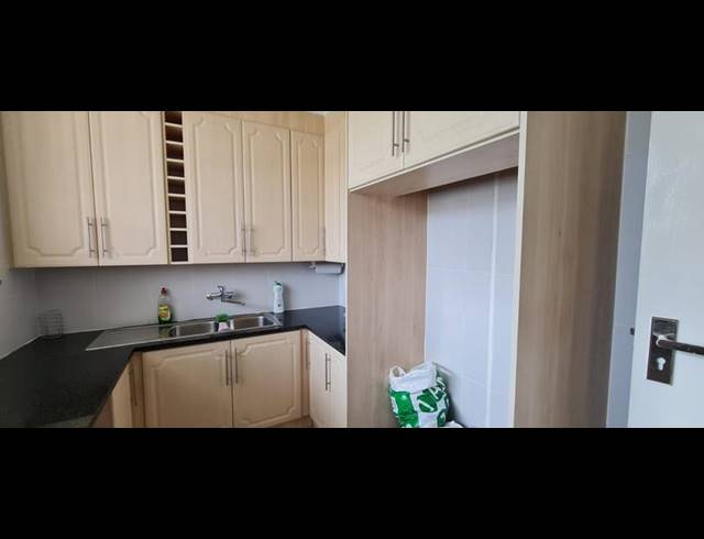 2 BEDROOM APARTMENT FOR SALE IN BEDFORD GARDENS